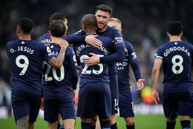 周日015 德甲：门兴格拉德巴赫VS奥格斯堡——德甲中游拉锯战，攻防均衡对决