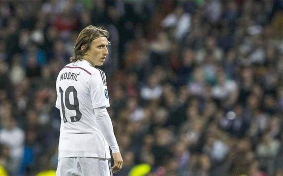 特雷杨加盟奇才，八年老鹰生涯划上句号