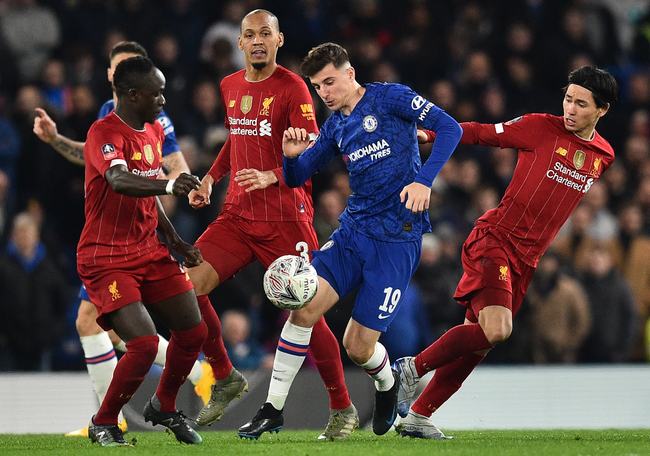 游泳赛事多项成绩达标