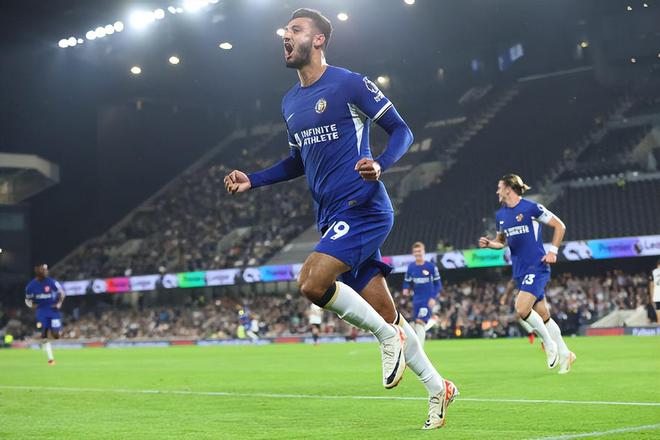 电讯报：执教葡体时阿莫林也没有他在曼联要求的那种决策权