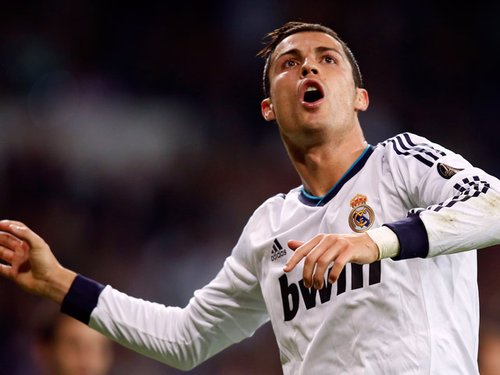 一群拧巴的波兰人，把玩家们“逼上梁山”